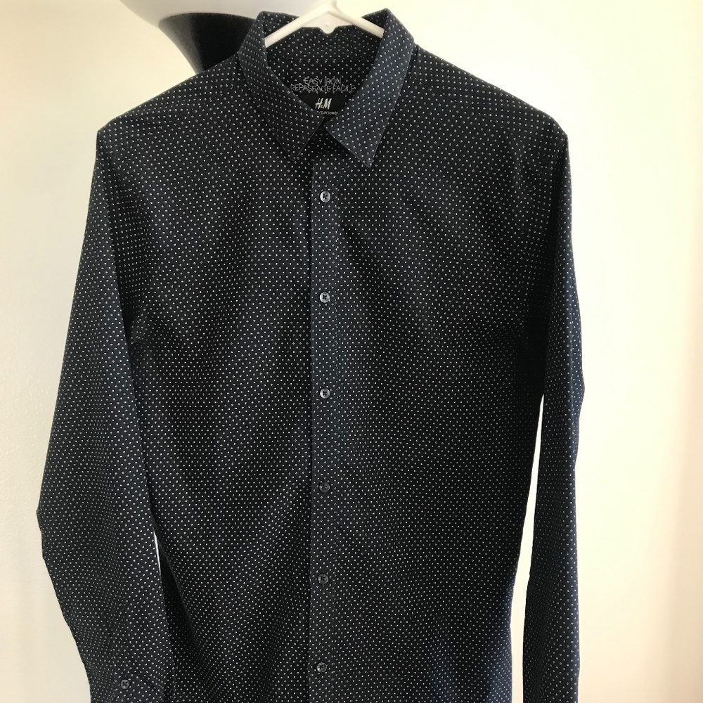 H&M Long sleeve, business casual button shirt, Navy blue, Polka dots